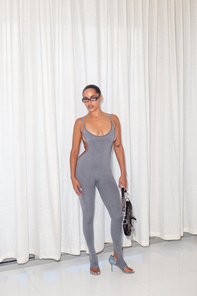 
                  
                    Seamless Body Harness (Grey)
                  
                