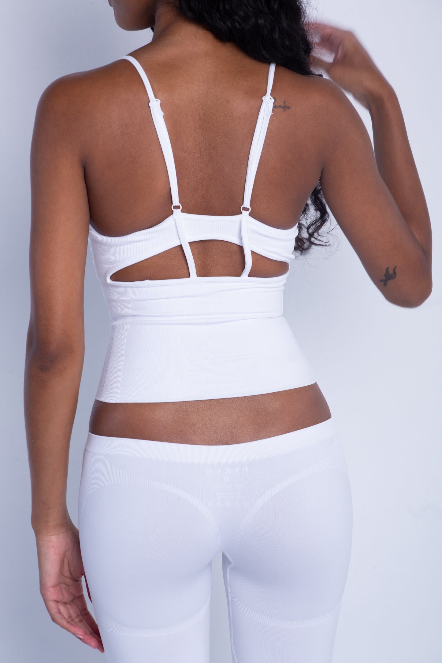 
                  
                    Seamless Spaghetti Strap (White)
                  
                