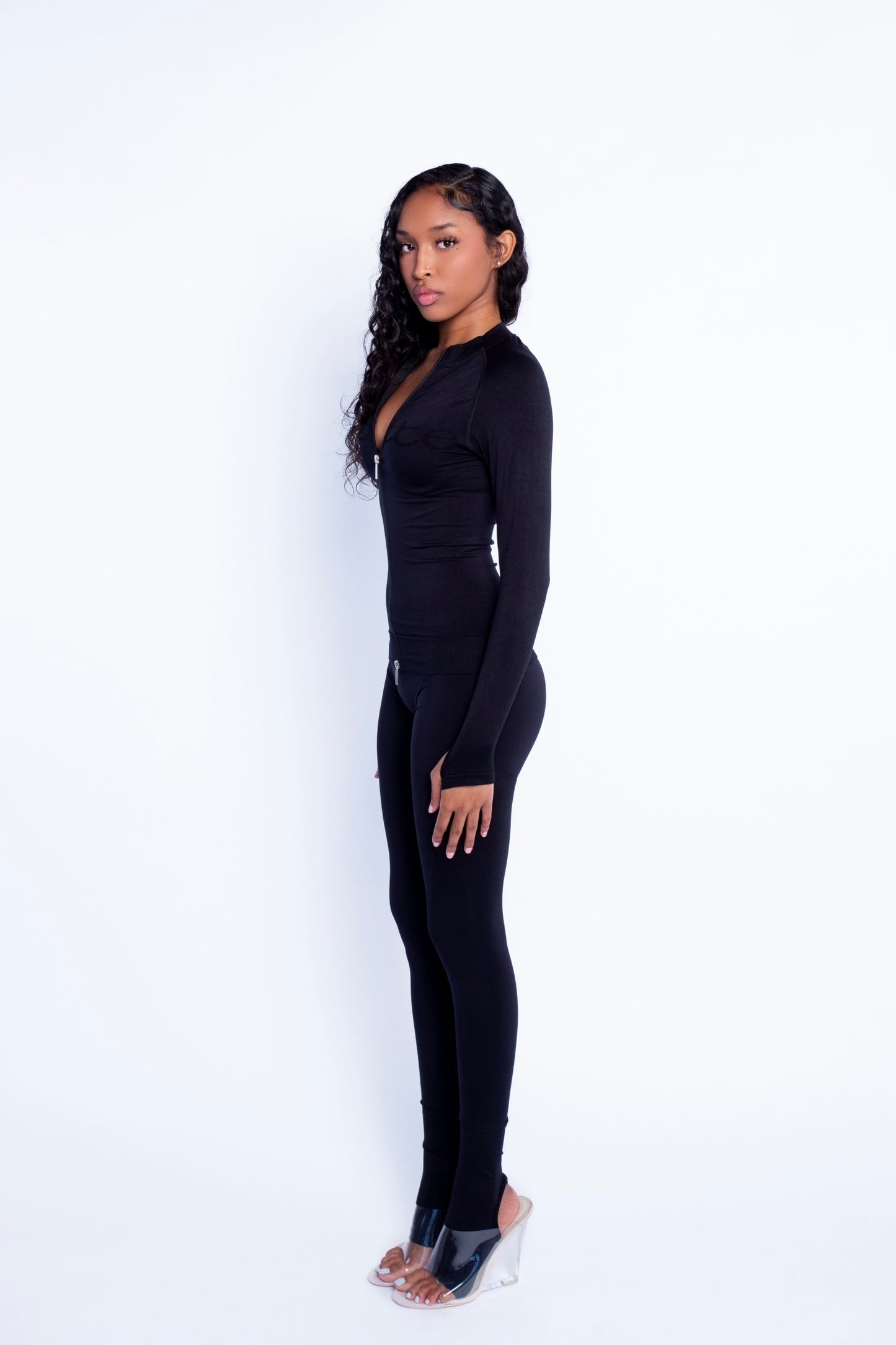 
                  
                    Seamless LowRise Legging (Black)
                  
                