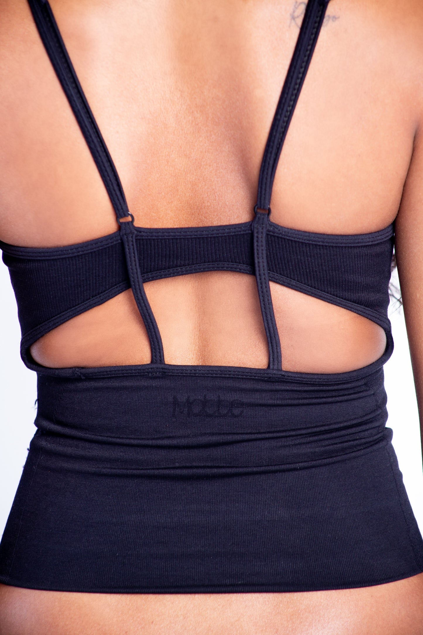 
                  
                    Seamless Spaghetti Strap (Black)
                  
                