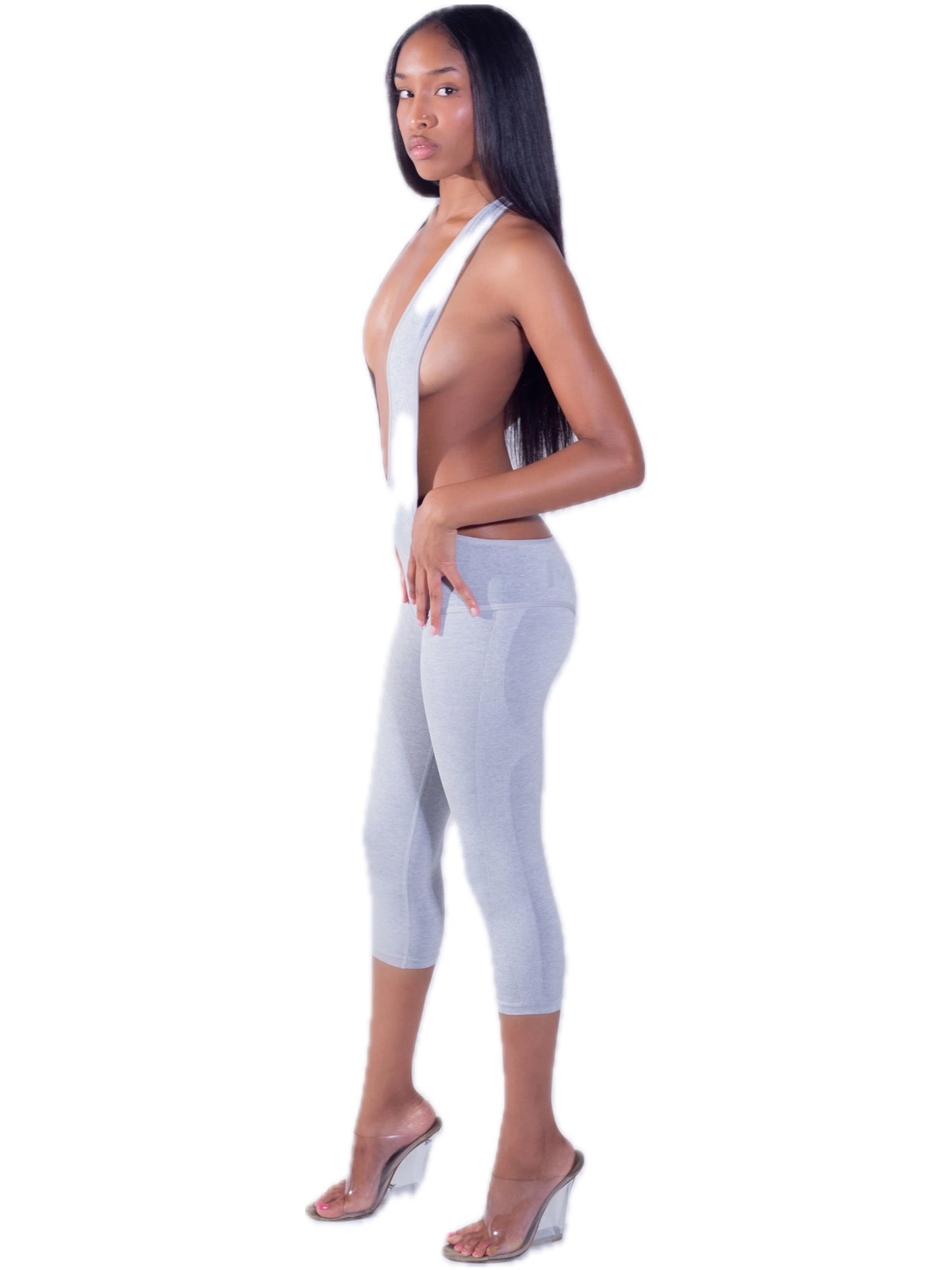 
                  
                    Seamless LowRise Capris (Grey)
                  
                